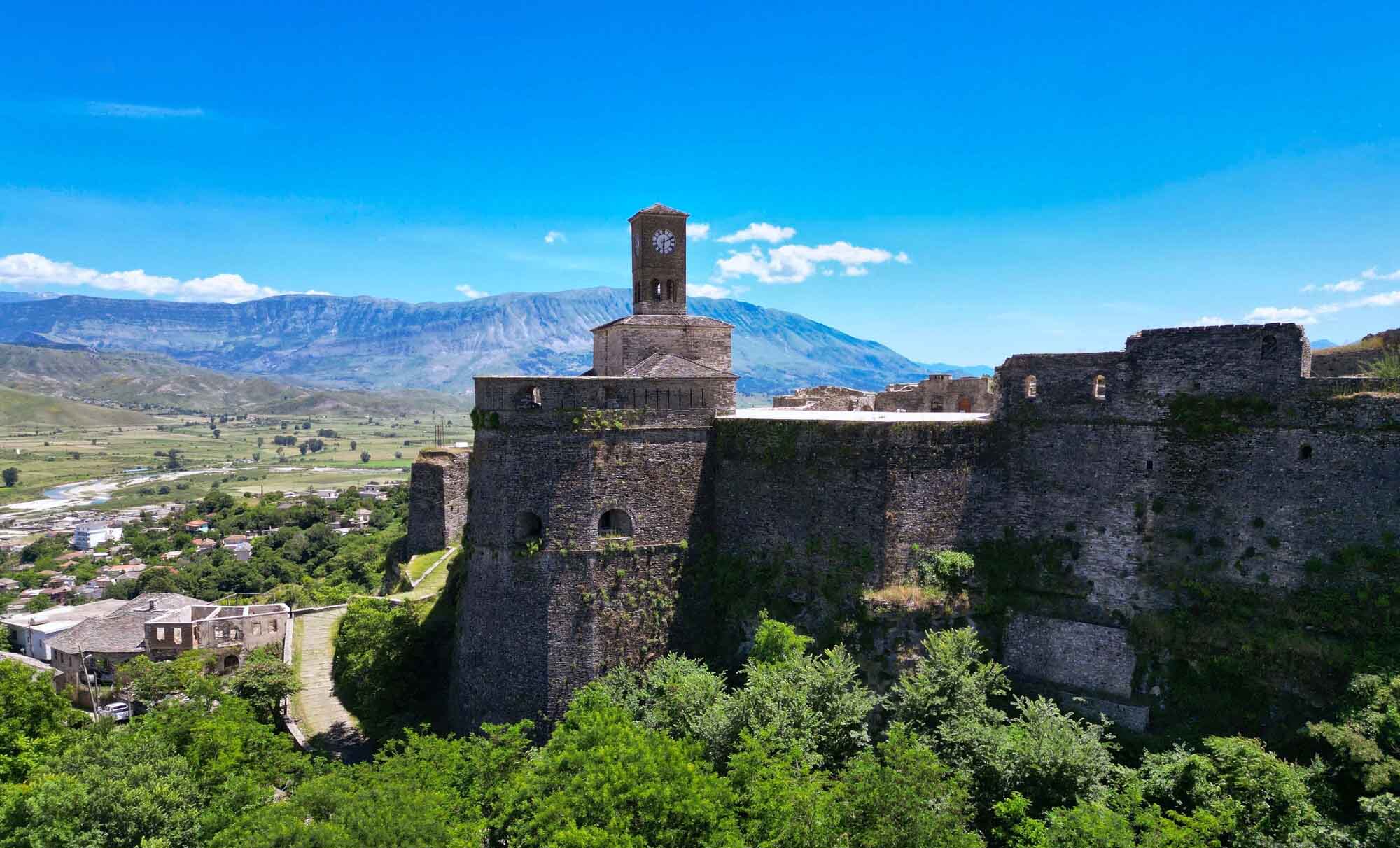 Blue Eye & Lëkurësi Castle